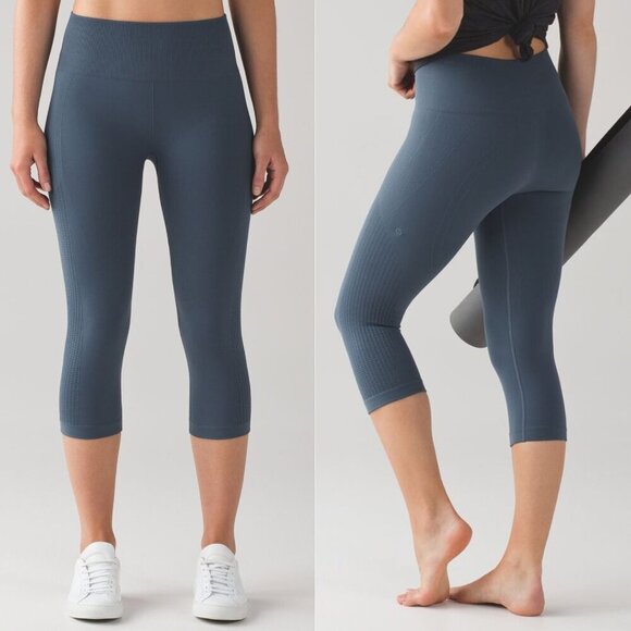 Lululemon Flow & Go Crop Leggings 17" Inseam Astro Blue 21868 - Picture 1 of 12